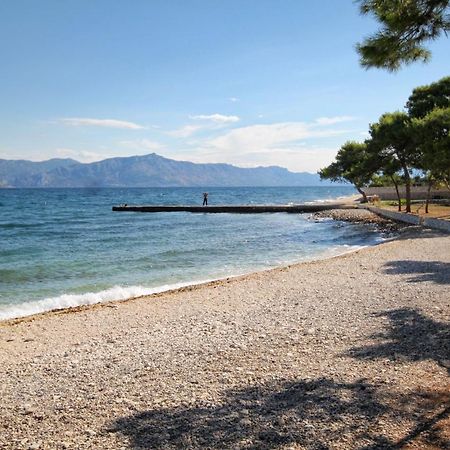 Apartments With A Parking Space Supetar, Brac - 6037 Екстер'єр фото