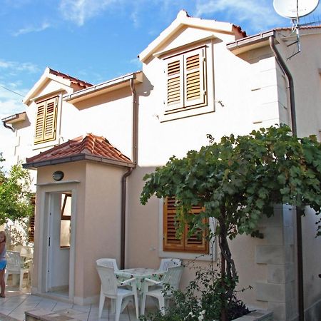 Apartments With A Parking Space Supetar, Brac - 6037 Екстер'єр фото