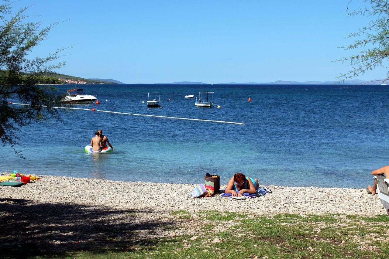 Apartments With A Parking Space Supetar, Brac - 6037 Екстер'єр фото