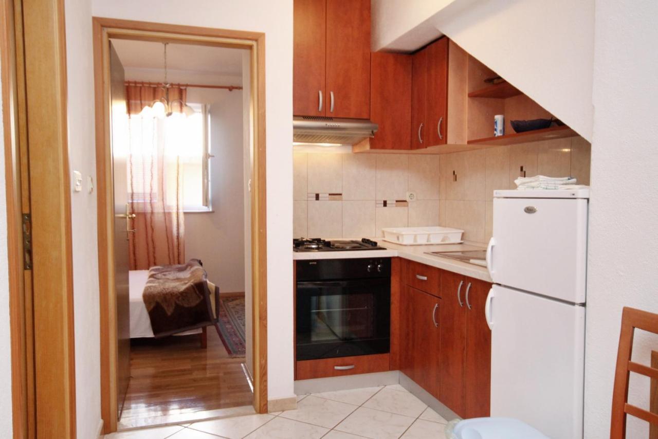 Apartments With A Parking Space Supetar, Brac - 6037 Екстер'єр фото